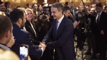 Κυριάκος Μητσοτάκης: Ραντεβού κορυφής στο Λονδίνο με μήνυμα επιστροφής στον «ενάρετο κύκλο»