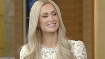 Πάρις Χίλτον: Έτσι ανακοίνωσε στην οικογένειά της, ότι απέκτησε κι άλλο παιδί - «Κρατούσα μια κουβέρτα με ένα μωρό»