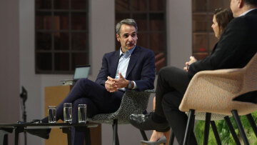 Μητσοτάκης με τον αντιπρόεδρο της Google: «Οι τρεις δημόσιοι τομείς εφαρμογής της ΑΙ στην Ελλάδα, στόχος να γίνουμε παγκόσμιο κέντρο»