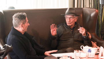 Βασίλης Βασιλικός: Η καθοριστική γνωριμία με τον Ανδρέα το '69, το «Ζ» και η Αριστερά - H τελευταία εξομολόγησή του στον Δανίκα 