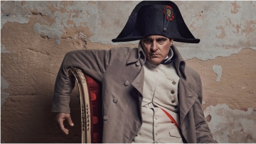 Napoleon: Γιατί οι ιστορικοί τα βάζουν με την ταινία - «Δεν πυροβόλησε τις πυραμίδες!»