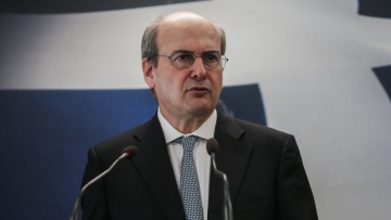 Χατζηδάκης για την αναβάθμιση από την Fitch: Μεγάλη εθνική επιτυχία!