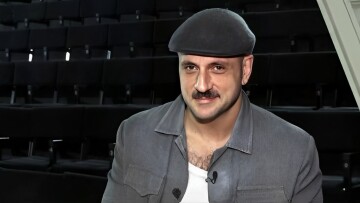 Γιώργος Χρυσοστόμου: Μου έχει συμβεί να με χωρίσουν μέσω μηνύματος, είναι λίγο άδειασμα