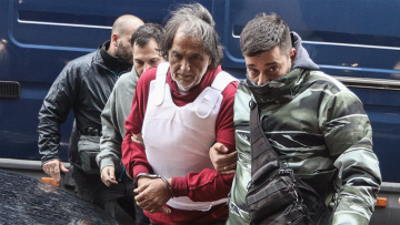 Σαλαμίνα: Η αδερφή της 43χρονης καταρρίπτει τις δικαιολογίες του 71χρονου για τη δολοφονία