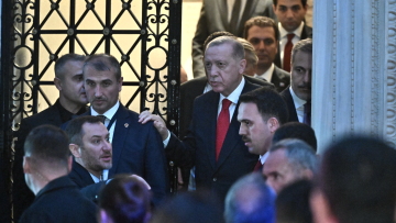 Ποιος είναι ο Έλληνας επιχειρηματίας που συνάντησε ο Ερντογάν στην πρεσβεία της Τουρκίας 