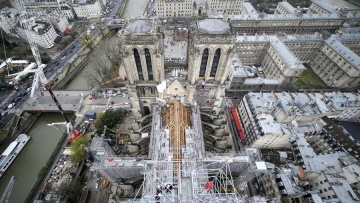 Παναγία των Παρισίων: Φωτογραφίες από τις εργασίες αποκατάστασης του ναού μετά την καταστροφική πυρκαγιά του 2019