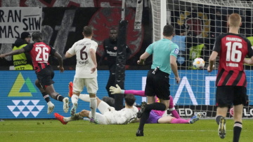 Bundesliga: Η Άιντραχτ διέλυσε με 5-1 τη Μπάγερν - Δείτε τα γκολ