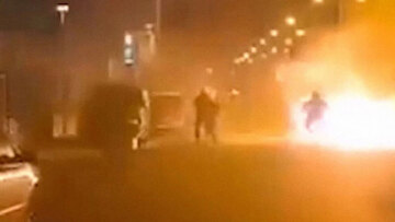 Βρέθηκε DNA κι άλλου νεαρού σε σωλήνα ναυτικής φωτοβολίδας στα επεισόδια στου Ρέντη