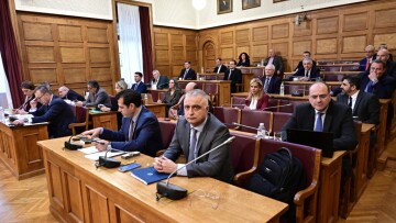 Την Δευτέρα ξεκινούν οι καταθέσεις μαρτύρων στην εξεταστική για τα Τέμπη