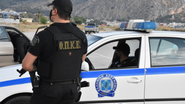 Βόλος: Διακινούσε κοκαΐνη αλλά έκανε και αγορές με κλεμμένη κάρτα