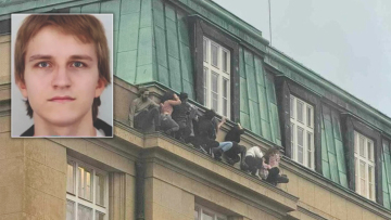 Πράγα - Το χρονικό του τρόμου: Σκότωσε τον πατέρα του, «γάζωσε» δεκάδες στο πανεπιστήμιο και αυτοκτόνησε - Το είχε προαναγγείλει!