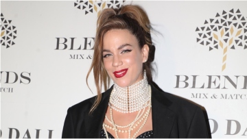 Κατερίνα Στικούδη: Ήθελα να γίνω οδοντίατρος αλλά η ζωή τα έφερε αλλιώς