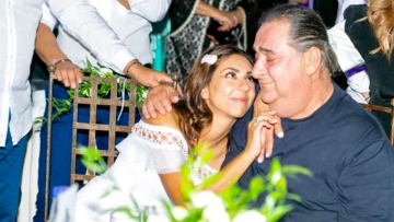 Βασίλης Καρράς: Η ανάρτηση της κόρης του, λίγο μετά τον θάνατό του