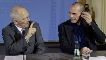 Το σχόλιο Βαρουφάκη για τον θάνατο του Σόιμπλε: Η Ιστορία θα τον κρίνει σκληρά