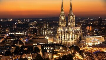 Γερμανία: Τρεις συλλήψεις ισλαμιστών που σχεδίαζαν επίθεση στον Καθεδρικό της Κολωνίας