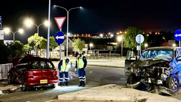 Οικογενειακή τραγωδία στην Κύπρο - Νεκροί παππούς, γιαγιά και δύο εγγόνια σε τροχαίο μετά την αλλαγή του χρόνου