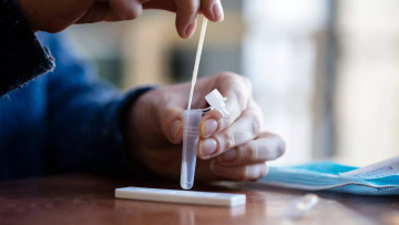 Καθησυχαστικός για τον στρεπτόκοκκο ο Μαγιορκίνης: Μόνο σε μικρό ποσοστό μπορεί να κάνει τη διεισδυτική λοίμωξη