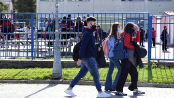 Ανησυχία για το άνοιγμα των σχολείων μετά την έξαρση του κορωνοϊού
