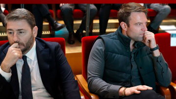 Στέφανος Κασσελάκης - Νίκος Ανδρουλάκης:  Δύο ξένοι στην Πόλη - Συνωστισμός για την Κεντροαριστερά στο Φανάρι