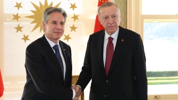 Μετά τον Φιντάν ο Μπλίνκεν συναντήθηκε και με τον Ερντογάν - To απόγευμα το τετ α τετ με τον Μητσοτάκη στα Χανιά