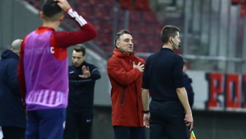 Καρβαλιάλ για τη διαιτησία στο Ολυμπιακός - ΑΕΚ: «Είναι κλοπή... » - Βίντεο 