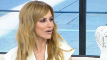 Ντορέττα Παπαδημητρίου: Θυμώνω γιατί δεν μπορώ να διαχειριστώ τη στενοχώρια μου πολύ εύκολα