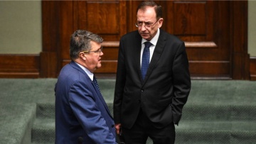 Πολωνία: Συνελήφθησαν ο πρώην υπουργός Εσωτερικών Μάριους Καμίνσκι και ένας εκ των στενών συνεργατών του