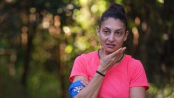 Survivor: Έξαλλοι οι Μπλε με την Ανδριάνα - Κατασκευάζουν ένα σενάριο, λέει η ίδια