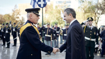 Κυριάκος Μητσοτάκης: «Στρατηγέ, σε ευχαριστούμε!» - Η ανάρτηση για τον Φλώρο και την αποστρατεία του μετά το ΚΥΣΕΑ