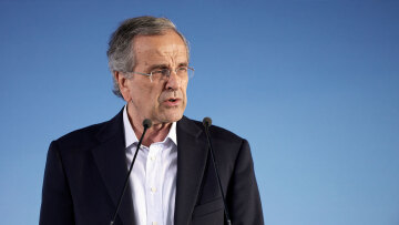 Σαμαράς για ομόφυλα: Λέμε στον ελληνικό λαό να μην απέχει και ταυτόχρονα στους βουλευτές και τους υπουργούς να απέχουν;