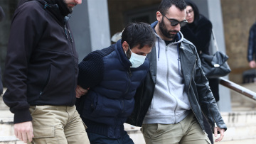 Δολοφονία 41χρονης στη Θεσσαλονίκη: «Αν ήμουν στο Τμήμα θα τον σκότωνα» λέει η μητέρα του 39χρονου