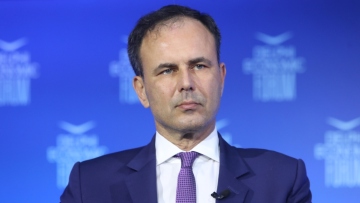 Πατέλης για τα ομόφυλα ζευγάρια: Ναρκισσισμός Κασσελάκη, εργαλειοποιεί το θέμα ο Ανδρουλάκης, ομοφοβική ρητορική από Κουτσούμπα