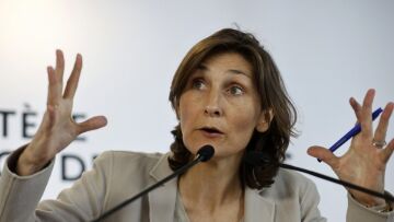 Γαλλία: Κρίση με το «καλημέρα» για την κυβέρνηση του Γκαμπριέλ Ατάλ - Ζητούν την παραίτηση της υπουργού Παιδείας λόγω «ψεμάτων»