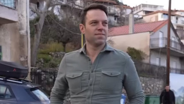 Στην Πιάνα Αρκαδίας ο Κασσελάκης - Δείτε βίντεο