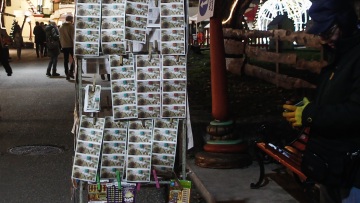 Βόλος: Άγρια ληστεία με τραυματισμό λαχειοπώλη