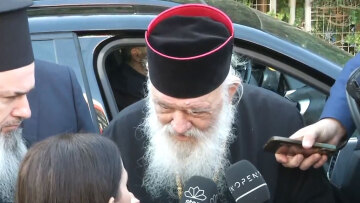 Αρχιεπίσκοπος Ιερώνυμος:  Θα μπορούσε να γίνει δημοψήφισμα για τα ομόφυλα ζευγάρια