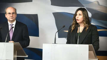 Επίδομα γέννησης: Αυξάνεται από 2.000 στα 2.400 ευρώ 