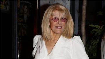 Εύη Δρούτσα: Ζητάω εκ μέρους του Γιώργου Νταλάρα συγγνώμη στους δημοσιογράφους