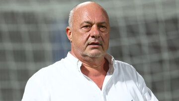 Βόλος - Βίντεο: Απειλές Μπέου κατά δημοτικού συμβούλου - «Εσύ σίγουρα θα φας ξύλο μέχρι να τελειώσει η θητεία»