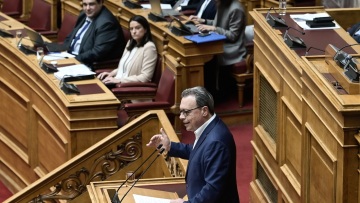 ΣΥΡΙΖΑ: Αποσύρει τη στήριξη στο νομοσχέδιο για την επιστολική ψήφο