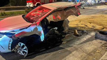 Βούλα: Ακαριαία σκοτώθηκαν οι δύο 19χρονοι - «Ένιωσα ένα μπαμ», τα πρώτα λόγια του νεαρού που επέζησε από το τροχαίο