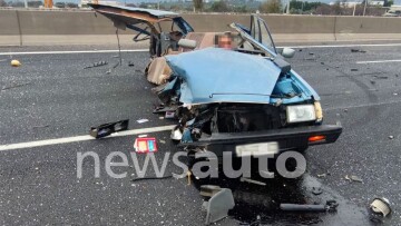 Μετωπική στην Αττική Οδό: Σοκαριστικές εικόνες