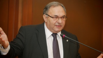 Νέα Δημοκρατία: Ο Δημήτρης Καλογερόπουλος καταλαμβάνει την έδρα του Μιλτιάδη Βαρβιτσιώτη - Δείτε το βιογραφικό του