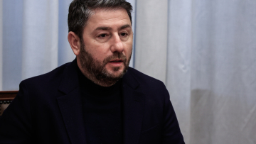 ΠΑΣΟΚ: Συνεδριάζει σήμερα η ΚΟ - Δεν βάζει κομματική πειθαρχία στο νόμο για τα ομόφυλα ζευγάρια