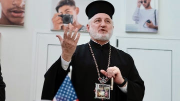 «Προσευχόμαστε για επίλυση του ουκρανικού με σεβασμό στην εδαφική ακεραιότητα της χώρας», λέει ο αρχιεπίσκοπος Ελπιδοφόρος