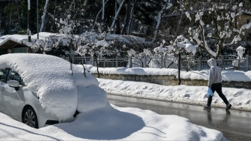 Καιρός: Ραγδαία επιδείνωση του καιρού με χιόνια και στα πεδινά - Νέα σύσκεψη στην Πολιτική Προστασία