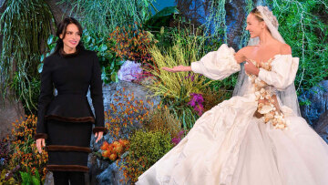 Celia Kritharioti Show: Ιέρειες της πασαρέλας στο Παρίσι 