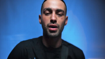 Θεσσαλονίκη: Παρουσιάστηκε στην αστυνομία ο τράπερ Ricta μετά τη λήξη του αυτοφώρου για τον ξυλοδαρμό 23χρονου