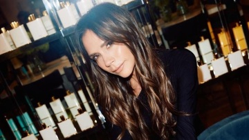 Βικτόρια Μπέκαμ: Αυτή είναι η πρωινή ρουτίνα ομορφιάς της (video)