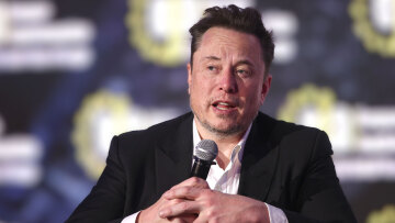 Ο Έλον Μασκ ανακοίνωσε την πρώτη εμφύτευση μικροτσίπ σε ανθρώπινο εγκέφαλο